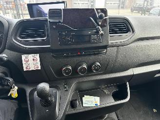 Renault Master T35 2.3DCI 150 L3 Bakwagen picture 17