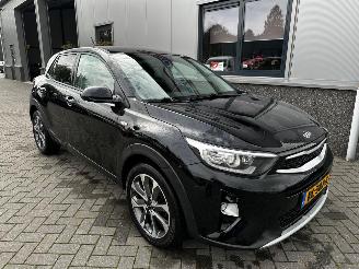 Voiture accidenté Kia Stonic 1.0 T-GDI ComfortPlusLine Navigator 2018/2