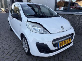 Peugeot 107 1.0 12V 5drs picture 19