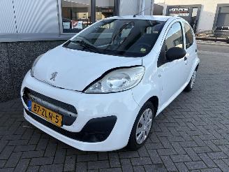 Peugeot 107 1.0 12V 5drs picture 3
