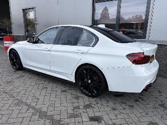 BMW 3-serie 318i M-Sport picture 13