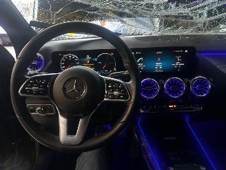 Mercedes EQA 250 Solution Luxury 67 kWh picture 27