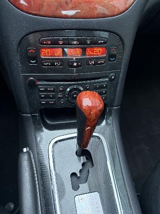 Peugeot 607 3.0 24V Executive Automaat picture 25