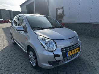 Vaurioauto  passenger cars Suzuki Alto 1.0 Exclusive 2011/1