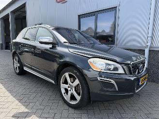 uszkodzony samochody osobowe Volvo Xc-60 2.0 D4 Summum R-Design 2013/1
