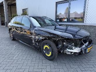 Voiture accidenté BMW 5-serie 530i High Executive Edition 2020/4