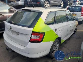 Salvage car Skoda Fabia Fabia III Combi (NJ5), Combi 5-drs, 2014 / 2022 1.4 TDI 16V 90 Greentech 2017/7
