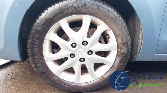 Hyundai I-30 i30 Crosswagon (WWH), Combi, 2007 / 2012 1.6 CVVT 16V picture 28