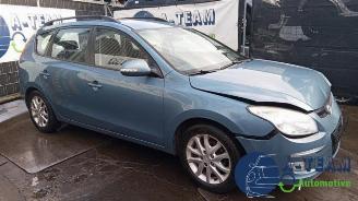 Hyundai I-30 i30 Crosswagon (WWH), Combi, 2007 / 2012 1.6 CVVT 16V picture 9