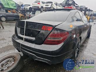 Vrakbiler auto Mercedes C-klasse C AMG (C204), Coupe, 2011 6.2 C-63 AMG V8 32V Edition 507 2013/9