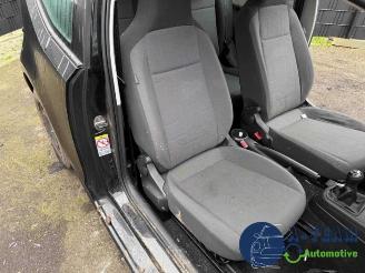 Volkswagen Up! Up! (121), Hatchback, 2011 1.0 12V 75 picture 12