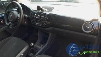 Volkswagen Up! Up! (121), Hatchback, 2011 1.0 12V 60 picture 14
