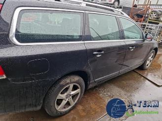 Volvo V-70 V70 (BW), Combi, 2007 / 2016 2.0 D3 16V picture 9