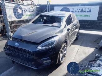 Salvage car Ford Fiesta Fiesta 7, Hatchback, 2017 1.0 EcoBoost 12V 125 2019/11