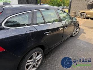 Volvo V-60 V60 I (FW/GW), Combi, 2010 / 2018 2.4 D6 20V Plug-in Hybrid AWD picture 9