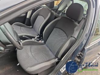 Peugeot 206 206+ (2L/M), Hatchback, 2009 / 2013 1.4 XS picture 21