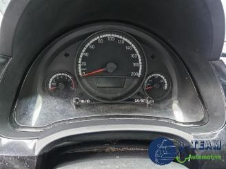 Volkswagen Up! Up! (121), Hatchback, 2011 1.0 12V 60 picture 23