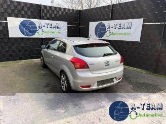 rozbiórka samochody osobowe Kia Pro cee d Pro cee'd (EDB3), Hatchback 3-drs, 2008 / 2012 1.4 CVVT 16V 2010/1