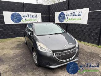 Salvage car Peugeot 208 208 I (CA/CC/CK/CL), Hatchback, 2012 / 2019 1.2 Vti 12V PureTech 82 2013/1