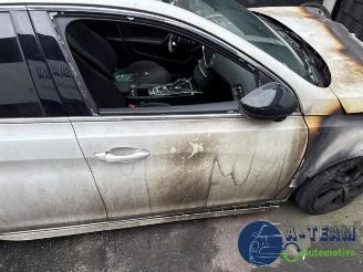 Peugeot 308 308 (L3/L8/LB/LH/LP), Hatchback 5-drs, 2013 / 2021 1.2 12V e-THP PureTech 130 picture 23