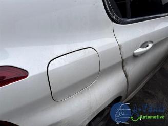 Peugeot 308 308 (L3/L8/LB/LH/LP), Hatchback 5-drs, 2013 / 2021 1.2 12V e-THP PureTech 130 picture 29