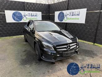 Coche siniestrado Mercedes GLA GLA (156.9), SUV, 2013 / 2019 2.0 250 Turbo 16V 4-Matic 2016/1