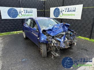 Salvage car Hyundai I-20 i20, Hatchback, 2008 / 2015 1.2i 16V 2010/3