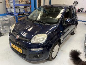 skadebil auto Fiat Panda koppeling slecht 2013/7