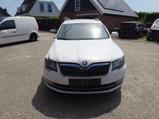 Sloopauto Skoda Superb Superb Combi (3TAC/TAF), Combi, 2009 / 2015 1.6 TDI 2014/1