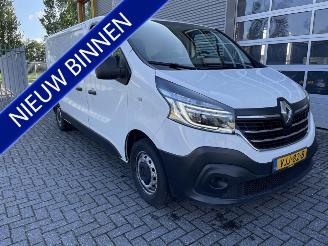 begagnad bil bedrijf Renault Trafic 2.0 dCi 120 T29 L2H1 DC Business 2021/1