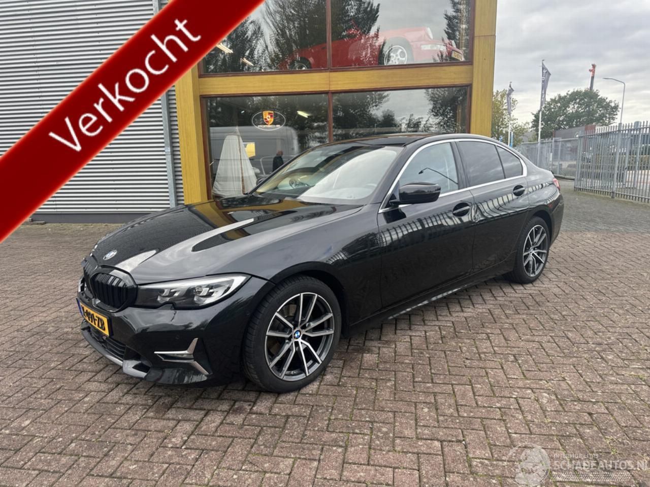BMW 3-serie 320i xDrive High Executive