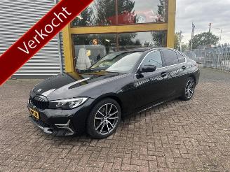 occasione autovettura BMW 3-serie 320i xDrive High Executive 2020/11