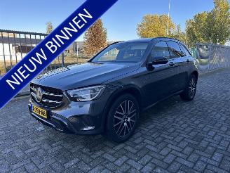 Gebrauchtwagen PKW Mercedes GLC 300e 4MATIC Business Solution AMG 2020/7