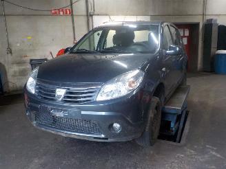 Uttjänta bilar auto Dacia Sandero Sandero (BS) Hatchback 1.2 16V (D4F-732(D4F-F7)) [55kW]  (11-2008/12-2=
012) 2010