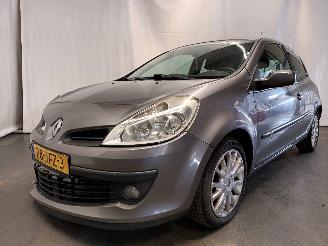 Auto incidentate Renault Clio Clio III (BR/CR) Hatchback 1.2 16V 75 (D4F-706) [55kW]  (06-2005/12-20=
14) 2009/5
