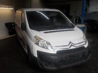 Citroën Jumpy Jumpy (G9) Van 1.6 HDI 16V (DV6UTED4(9HU)) [66kW]  (01-2007/07-2016) picture 2