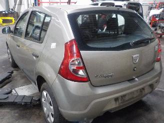 Dacia Sandero Sandero (BS) Hatchback 1.4 (K7J-710) [55kW]  (06-2008/12-2012) picture 4