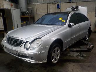Vrakbiler auto Mercedes E-klasse E (W211) Sedan 3.2 E-320 CDI 24V (OM648.961) [150kW]  (11-2002/03-2005=
) 2003/0