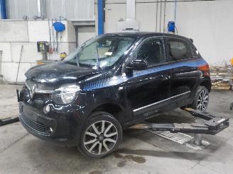 Salvage car Renault Twingo Twingo III (AH) Hatchback 5-drs 1.0 SCe 70 12V (H4D-400(H4D-A4)) [52kW=
]  (09-2014/...) 2016