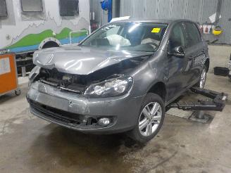 Coche siniestrado Volkswagen Golf Golf VI (5K1) Hatchback 1.2 TSI BlueMotion (CBZB) [77kW]  (11-2008/11-=
2012) 2012/4