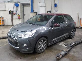Salvage car Citroën DS3 DS3 (SA) Hatchback 1.2 12V PureTech 82 (EB2F(HMZ)) [60kW]  (01-2013/03=
-2015) 2012/10