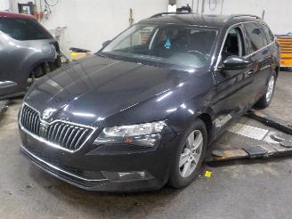 Sloopauto Skoda Superb Superb Combi (3V5) Combi 1.5 TSI Evo 16V (DPCA) [110kW]  (02-2017/...)= 2019