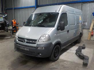 Auto da rottamare Opel Movano Movano (4A1; 4A2; 4B2; 4B3; 4C2; 4C3) Van 2.5 CDTI (G9U-754(High Power=
)) [84kW]  (10-2001/03-2007) 2005