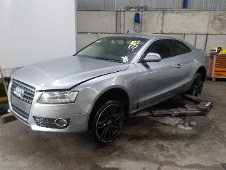 Auto da rottamare Audi A5 A5 (8T3) Coupé 2.7 TDI V6 24V (CAMA) [140kW]  (06-2007/03-2012) 2008/1