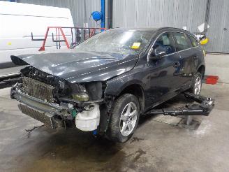 Autoverwertung Volvo V-60 V60 I (FW/GW) Combi 2.0 D4 16V (D4204T5(Euro 6)) [133kW]  (10-2013/12-=
2015) 2015