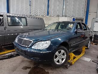 Uttjänta bilar auto Mercedes S-klasse S (W220) Sedan 3.2 S-320 18V (M112.944) [165kW]  (10-1998/08-2005) 2000/12