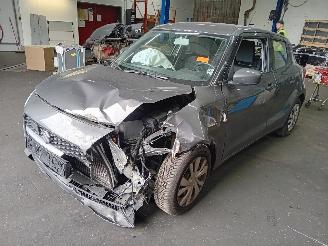 Vrakbiler auto Suzuki Swift Swift (ZC/ZD) Hatchback 5-drs 1.2 Dual Jet 16V Smart Hybrid (K12D) [61=
kW]  (06-2020/...) 2021/0