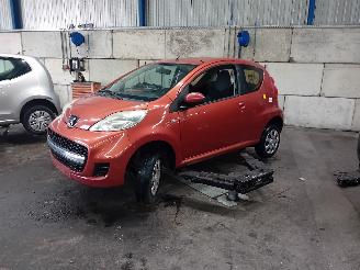 Autoverwertung Peugeot 107 107 Hatchback 1.0 12V (384F(1KR)) [50kW]  (06-2005/05-2014) 2009