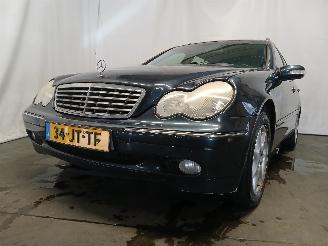 Avarii autoturisme Mercedes C-klasse C Combi (S203) Combi 1.8 C-180K 16V (M271.946) [105kW]  (05-2002/08-20=
07) 2002/8