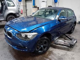 demontáž osobní automobily BMW 1-serie 1 serie (F20) Hatchback 5-drs 114i 1.6 16V (N13-B16A) [75kW]  (07-2012=
/02-2015) 2013
